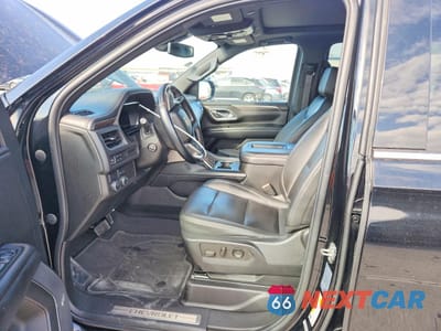 Zdjęcie 7 z 13 samochodu: 2022 CHEVROLET SUBURBAN C1500 LT VIN:1GNSCCKD0NR119713 - miniatura