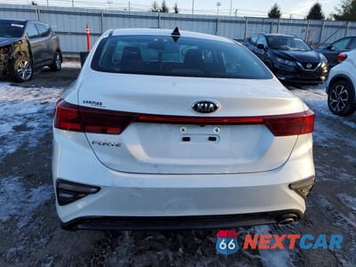 Zdjęcie 6 z 11 samochodu: 2021 KIA FORTE LXS VIN:3KPF24ADXME342078 - miniatura
