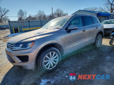 2016 VOLKSWAGEN TOUAREG SPORT WVGEF9BP9GD012536 - główne zdjęcie licytacji z USA - miniatura