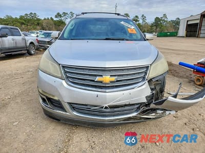 Piąte zdjęcie samochodu w środku: 2015 CHEVROLET TRAVERSE LT VIN:1GNKRHKD2FJ181478 - miniatura