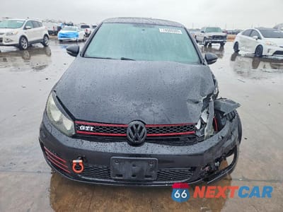 Piąte zdjęcie samochodu w środku: 2013 VOLKSWAGEN GTI VIN:WVWHV7AJ7DW138089 - miniatura