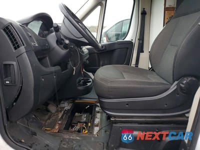 Zdjęcie 7 z 13 samochodu: 2015 RAM PROMASTER 1500 1500 STANDARD VIN:3C6TRVNG1FE512699 - miniatura