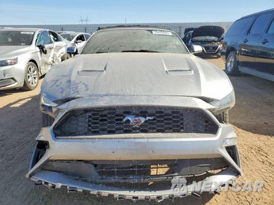 Piąte zdjęcie samochodu w środku: 2020 FORD MUSTANG VIN:1FATP8UH8L5139510 - miniatura