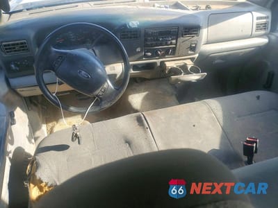 Zdjęcie 8 z 12 samochodu: 2004 FORD F350 SRW SUPER DUTY VIN:1FTSW30LX4EC71773 - miniatura