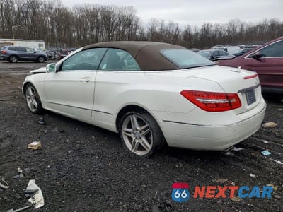 Drugie zdjęcie samochodu z przodu: 2011 MERCEDES-BENZ E 350 VIN:WDDKK5GFXBF056480 - miniatura