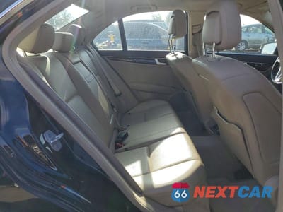 Zdjęcie 10 z 11 samochodu: 2014 MERCEDES-BENZ C 300 4MATIC VIN:WDDGF8AB1ER302787 - miniatura