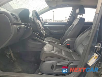 Zdjęcie 7 z 12 samochodu: 2008 VOLKSWAGEN JETTA SE VIN:3VWRZ71K58M005237 - miniatura