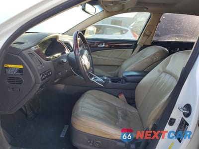 Zdjęcie 7 z 11 samochodu: 2013 HYUNDAI EQUUS SIGNATURE VIN:KMHGH4JH0DU067730 - miniatura