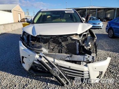 Zdjęcie 9 z 26 samochodu: 2019 TOYOTA HIGHLANDER XLE VIN:5TDKZRFH3KS566752 - miniatura