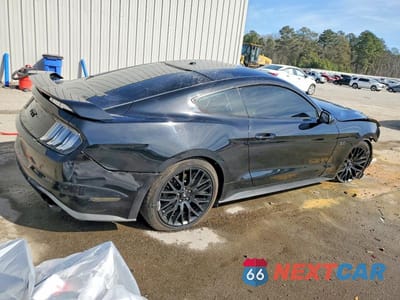 Trzecie zdjęcie samochodu z tyłu: 2019 FORD MUSTANG GT VIN:1FA6P8CF1K5129137 - miniatura