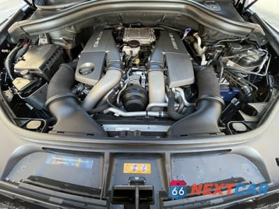 Zdjęcie 7 z 10 samochodu: 2019 MERCEDES-BENZ GLS 63 AMG 4MATIC VIN:4JGDF7FE1KB235179 - miniatura