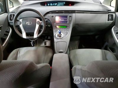 Zdjęcie 8 z 11 samochodu: 2010 TOYOTA PRIUS VIN:JTDKN3DUXA0109754 - miniatura