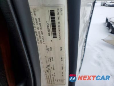 Zdjęcie 10 z 10 samochodu: 2018 VOLVO VNL SEMI TRUCK VIN:4V4N39TGXJN892471 - miniatura