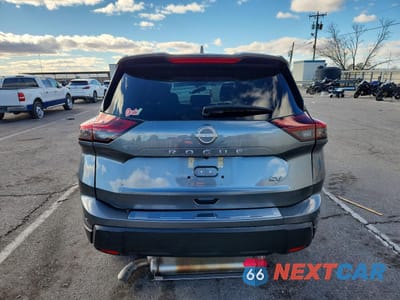 Zdjęcie 6 z 14 samochodu: 2024 NISSAN ROGUE SV VIN:5N1BT3BA1RC721488 - miniatura