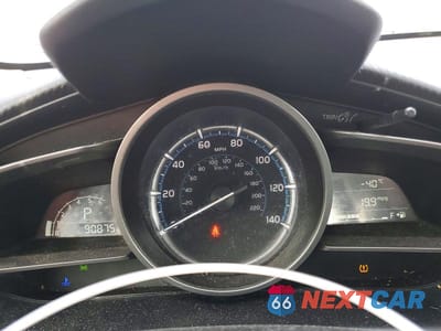 Zdjęcie 9 z 12 samochodu: 2019 TOYOTA YARIS VIN:3MYDLBYV0KY522884 - miniatura