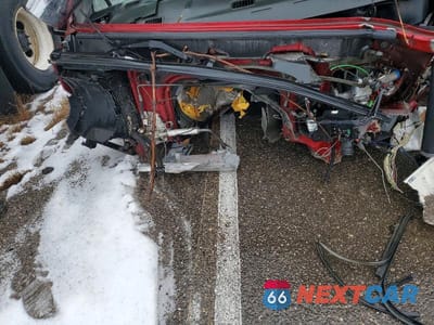 Zdjęcie 7 z 10 samochodu: 2019 VOLVO VNL SEMI TRUCK VIN:4V4NC9EH0KN213198 - miniatura