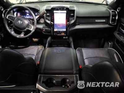 Zdjęcie 8 z 12 samochodu: 2024 RAM 3500 LARAMIE VIN:3C63R3ML1RG209997 - miniatura