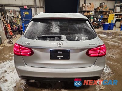 Zdjęcie 6 z 12 samochodu: 2021 MERCEDES-BENZ C 300 4MATIC VIN:W1KWH8EB8MG073941 - miniatura