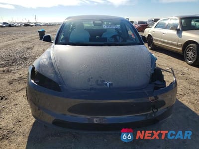 Piąte zdjęcie samochodu w środku: 2025 TESLA MODEL 3 VIN:5YJ3E1EA4SF035327 - miniatura