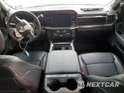 Zdjęcie 8 z 14 samochodu: 2023 FORD F250 SUPER DUTY VIN:1FT8W2BTXPED46641 - miniatura