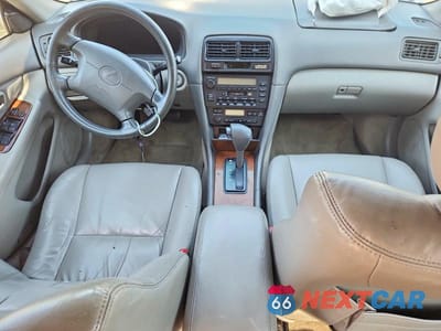 Zdjęcie 8 z 11 samochodu: 1999 LEXUS ES 300 VIN:JT8BF28G2X0217871 - miniatura