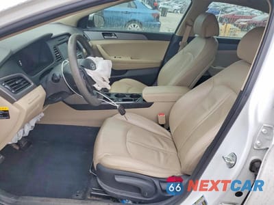Zdjęcie 7 z 12 samochodu: 2017 HYUNDAI SONATA SE VIN:5NPE24AFXHH506380 - miniatura