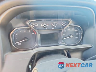 Zdjęcie 9 z 12 samochodu: 2021 GMC SIERRA K1500 AT4 VIN:3GTP9EEL5MG387697 - miniatura