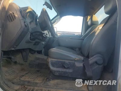 Zdjęcie 7 z 12 samochodu: 2013 FORD F250 SUPER DUTY VIN:1FTBF2A62DEB52747 - miniatura