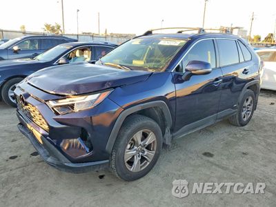 2024 TOYOTA RAV4 XLE JTMRWRFV4RD253857 - główne zdjęcie licytacji z USA - miniatura