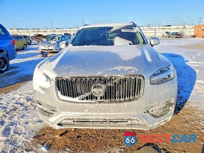Piąte zdjęcie samochodu w środku: 2017 VOLVO XC90 T8 VIN:YV4BC0PLXH1117085 - miniatura
