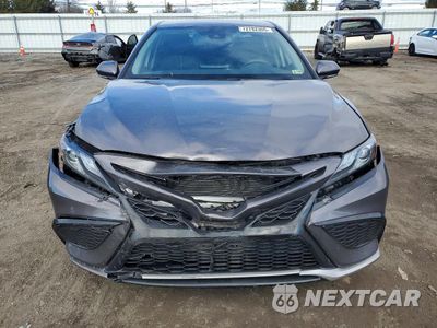 Piąte zdjęcie samochodu w środku: 2024 TOYOTA CAMRY XSE VIN:4T1K61AK1RU253312 - miniatura