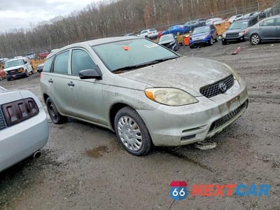 Czwarte zdjęcie samochodu z boku: 2004 TOYOTA COROLLA MATRIX XR VIN:2T1KR32E94C200086 - miniatura