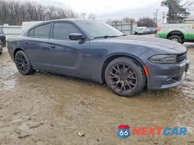 Czwarte zdjęcie samochodu z boku: 2018 DODGE CHARGER SXT PLUS VIN:2C3CDXHG5JH156113 - miniatura