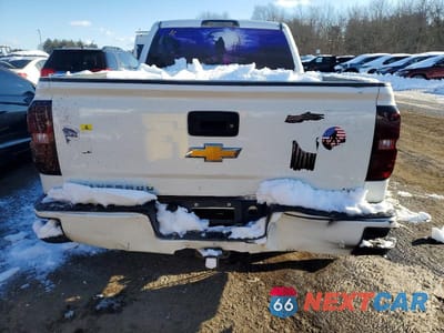 Zdjęcie 6 z 12 samochodu: 2016 CHEVROLET SILVERADO K1500 LT VIN:3GCUKREC7GG104204 - miniatura