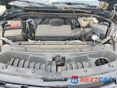 Zdjęcie 11 z 12 samochodu: 2022 CHEVROLET TAHOE C1500 LS VIN:1GNSCMKD1NR121007 - miniatura