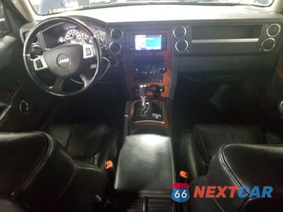 Zdjęcie 8 z 13 samochodu: 2009 JEEP COMMANDER LIMITED VIN:1J8HG58P19C501299 - miniatura