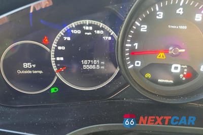 Zdjęcie 8 z 14 samochodu: 2021 PORSCHE CAYENNE VIN:WP1AA2AY5MDA09615 - miniatura