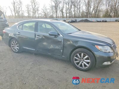 Czwarte zdjęcie samochodu z boku: 2008 LEXUS LS 460 VIN:JTHBL46F385077154 - miniatura