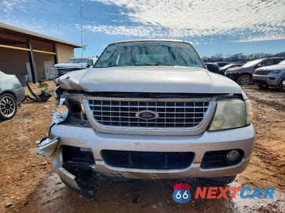 Piąte zdjęcie samochodu w środku: 2004 FORD EXPLORER XLT VIN:1FMZU63K44UC18061 - miniatura