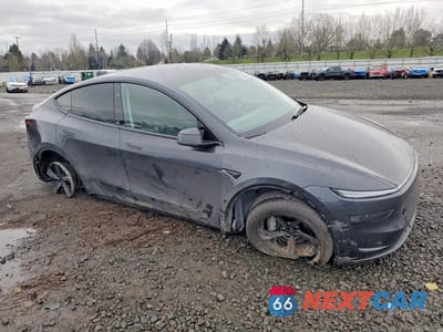 Czwarte zdjęcie samochodu z boku: 2026 TESLA MODEL Y VIN:7SAYGDEE2TF408163 - miniatura