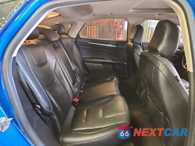 Zdjęcie 10 z 12 samochodu: 2020 FORD FUSION TITANIUM VIN:3FA6P0D92LR137434 - miniatura
