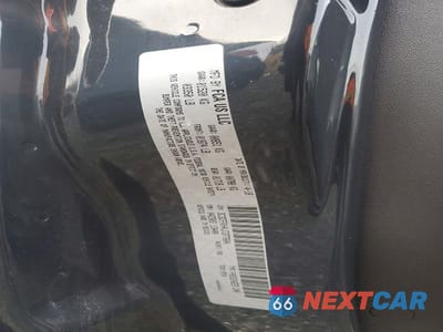 Zdjęcie 12 z 12 samochodu: 2018 FIAT 500 POP VIN:3C3CFFKH4JT377604 - miniatura