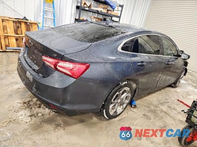 Trzecie zdjęcie samochodu z tyłu: 2020 CHEVROLET MALIBU LT VIN:1G1ZD5ST0LF079437 - miniatura