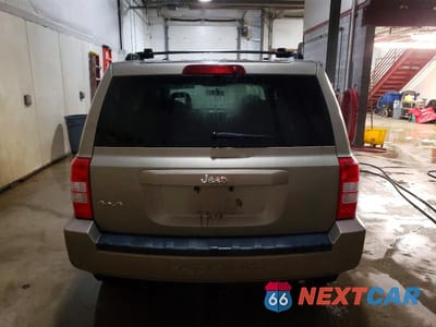 Zdjęcie 6 z 12 samochodu: 2008 JEEP PATRIOT SPORT VIN:1J8FF28W48D742542 - miniatura