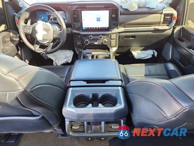 Zdjęcie 8 z 12 samochodu: 2024 FORD F150 RAPTOR VIN:1FTFW1RG2RFA73265 - miniatura