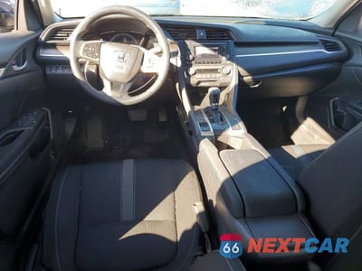 Zdjęcie 8 z 11 samochodu: 2019 HONDA CIVIC LX VIN:19XFC2F61KE048173 - miniatura