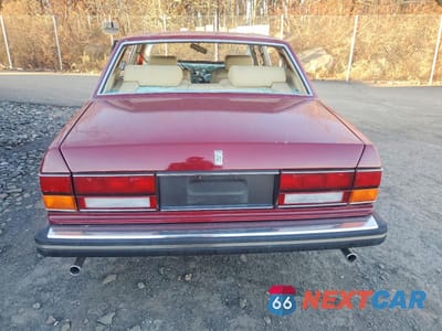 Zdjęcie 6 z 12 samochodu: 1982 ROLLS-ROYCE SILVER SPIRIT VIN:SCAZS42A3CCX04329 - miniatura