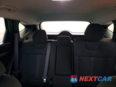 Zdjęcie 10 z 12 samochodu: 2025 HYUNDAI TUCSON SEL VIN:5NMJBCDE1SH521009 - miniatura