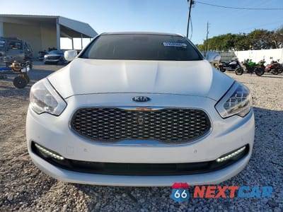 Piąte zdjęcie samochodu w środku: 2017 KIA K900 VIN:KNALW4D41H6035605 - miniatura
