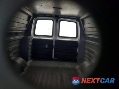 Zdjęcie 10 z 13 samochodu: 2010 CHEVROLET EXPRESS G1500 VIN:1GCUGADX9A1151201 - miniatura